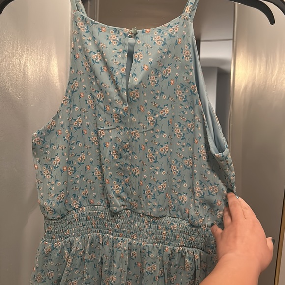 Geneva Scallop Trim Tiered Dress - Picture 4 of 4